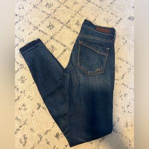 Women’s skinny jeans